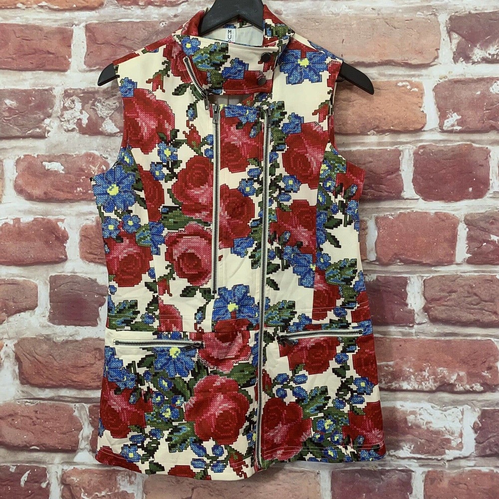 Mural Jacket Women's Small Cream Red Pixel Floral Rose Abstract Vest